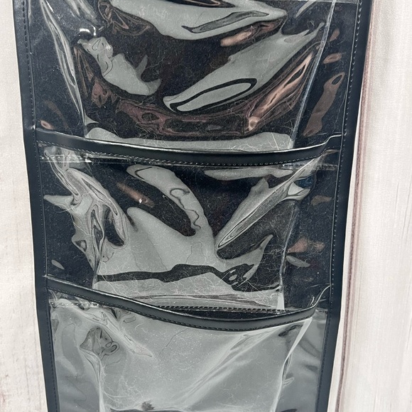 Hanging Headband Storage Organizer With 8 PVC Pockets - Picture 9 of 14